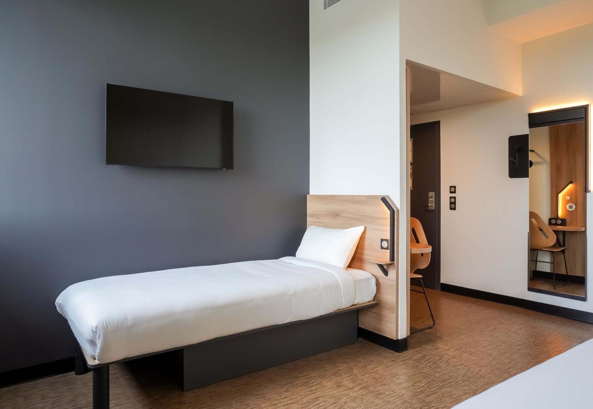 B&B Hotel Paris Porte D'Orleans Montrouge Kültér fotó