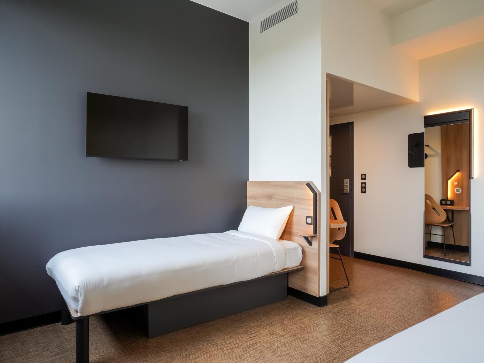 B&B Hotel Paris Porte D'Orleans Montrouge Kültér fotó